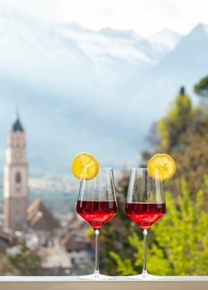 Sonnenterrasse vom Restaurant Meran, Hotel Südtirol