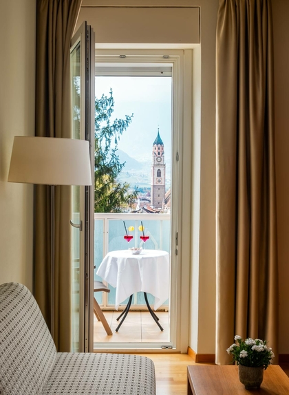 Suite Panorama Boutique-Hotel Alto Adie, Merano centro